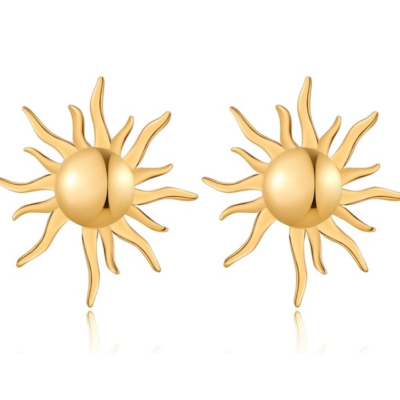 GREICHFAN Large Gold Sun Stud Statement Earrings - Picture 1 of 1